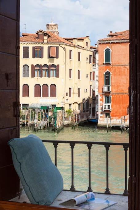Palazzo Alvera Grand Canal Veneza Exterior foto